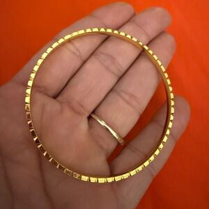Chic Gold-Tone Bracelet